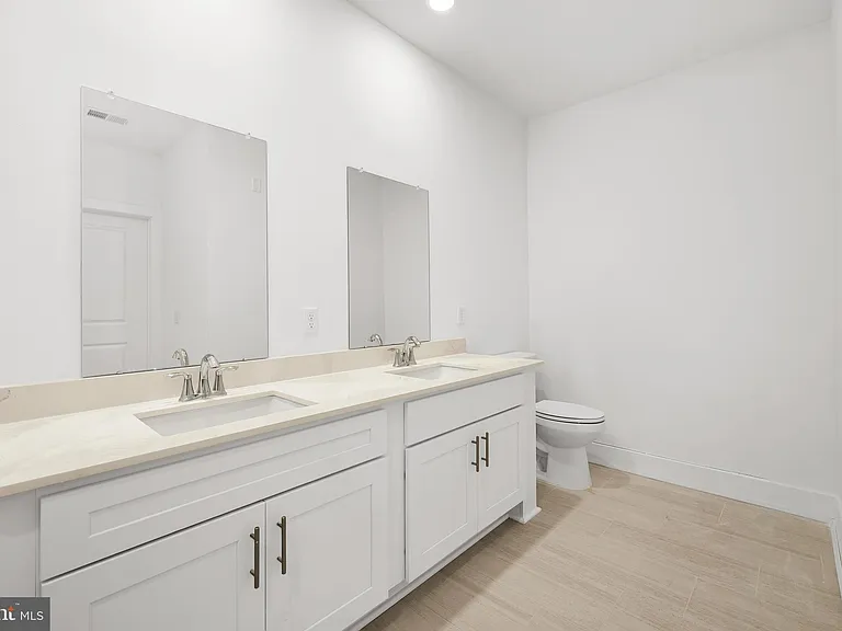 2207 Prince Hall Dr — Photo 27