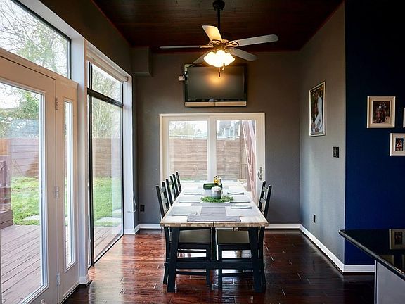 Tons of natural light with the large windows.