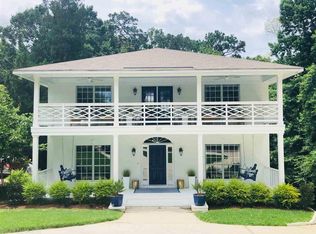 120 Volanta Ave, Fairhope, AL 36532