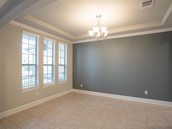 5th image of 3809 Vinalopo Dr