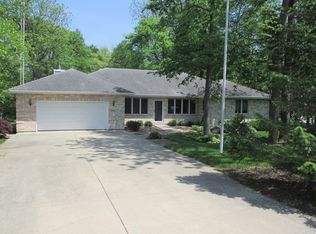 8617 N Rood Rd, Kingston, IL 60145