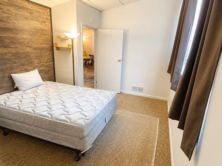 Second bedroom