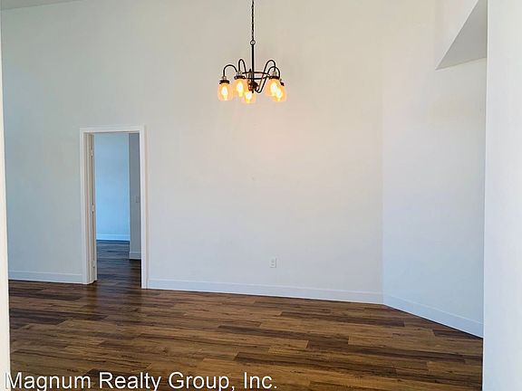 4th image of 41489 Avenida De La Reina