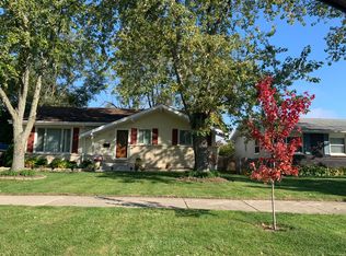 3231 Rugby Ct, Waukegan, IL 60087