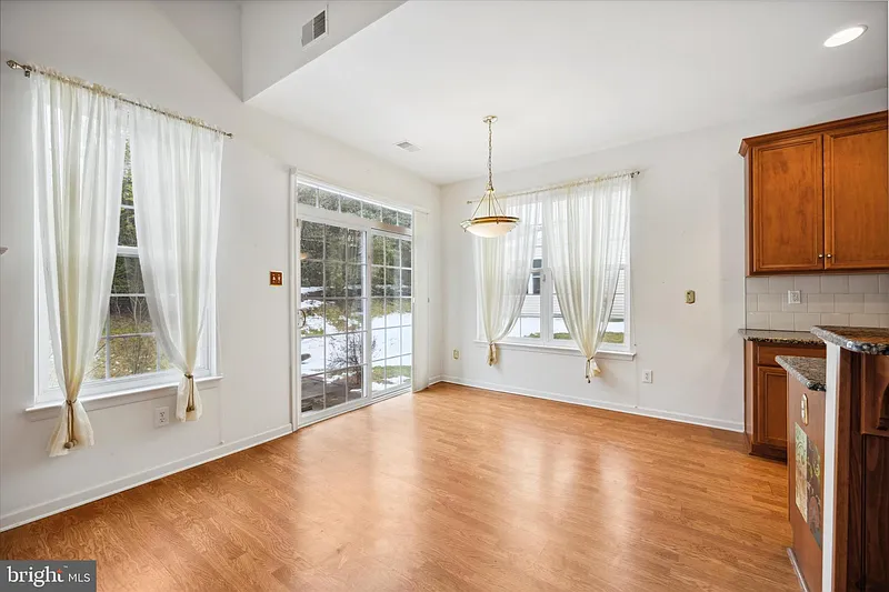 Thumbnail 17
