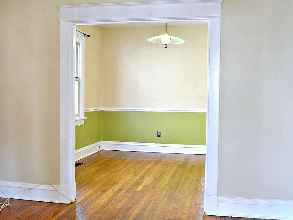 1st image of 3311 Parkwood Ave