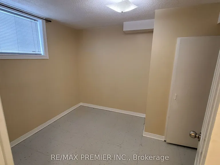 77 Fox Run #BASEMENT — Photo 8