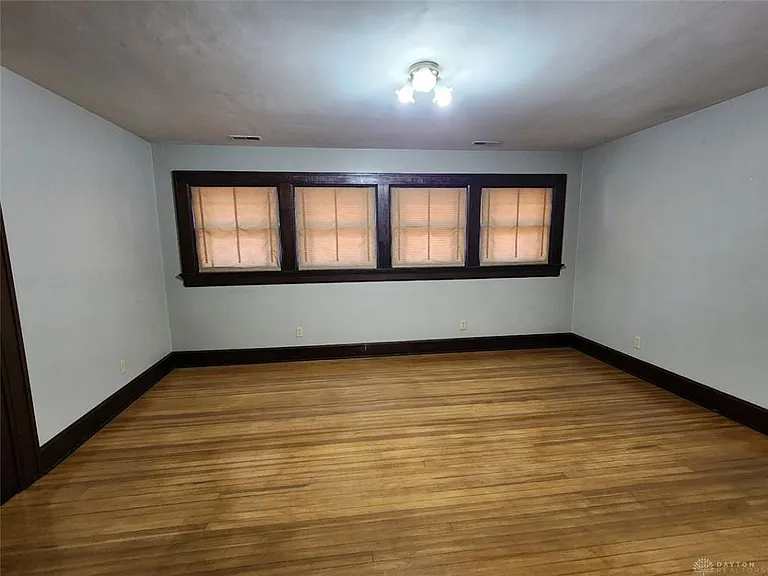 329 Cincinnati Ave — Photo 13