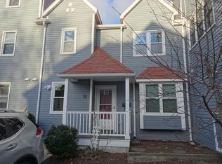 11 Bolton St, Somerville, MA 02143