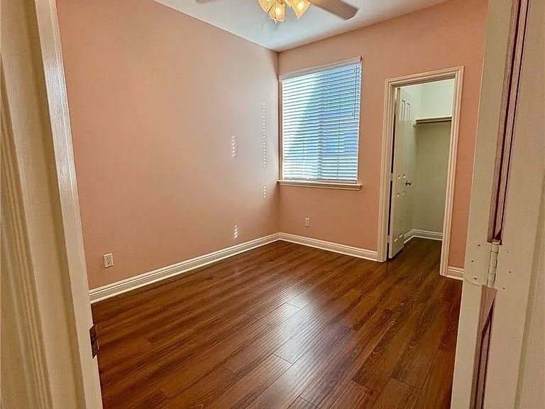 4110 W Kling St — Photo 25