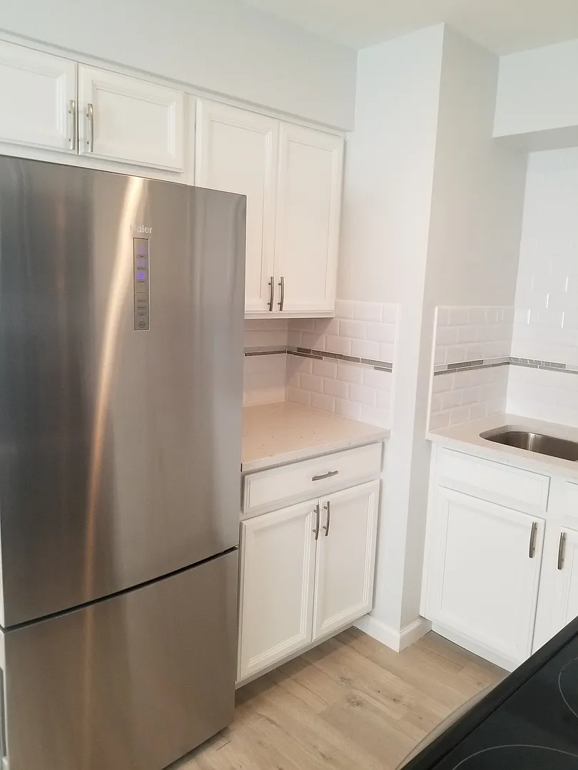 5580 S. Curtice Street 4-Plex — Photo 4