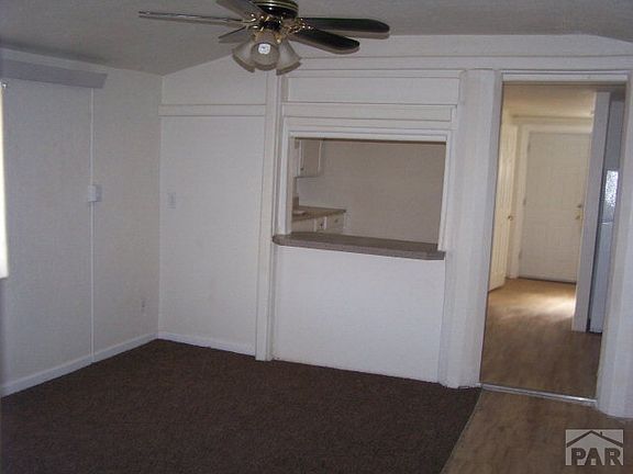 3rd image of 626 E River St