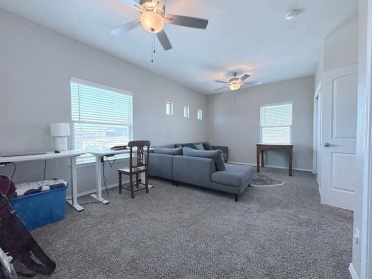 7805 Enchanted View Dr — Photo 30