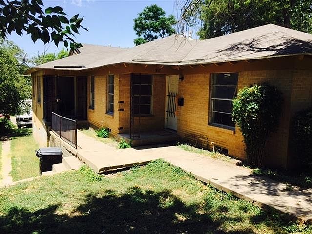 1st image of 917 Fernwood Ave