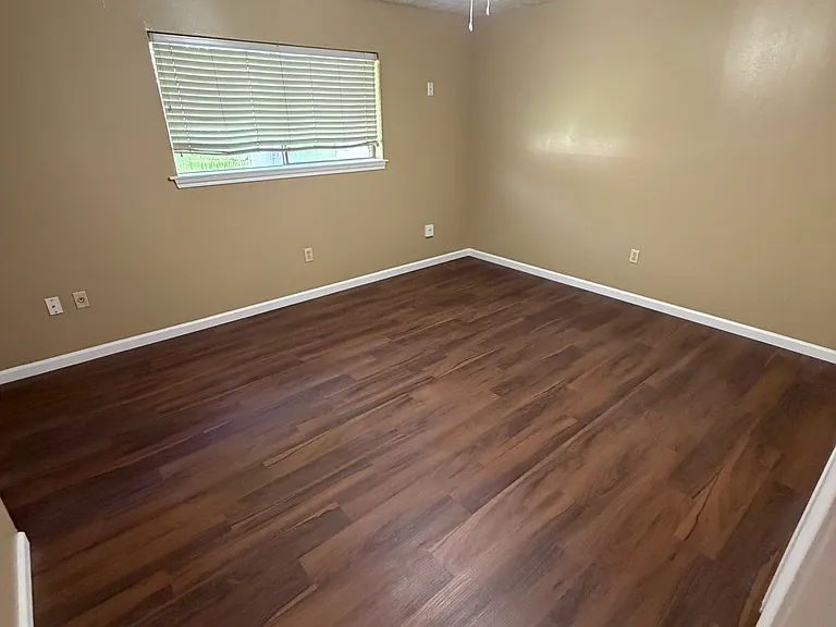 3522 E Circle Dr — Photo 6