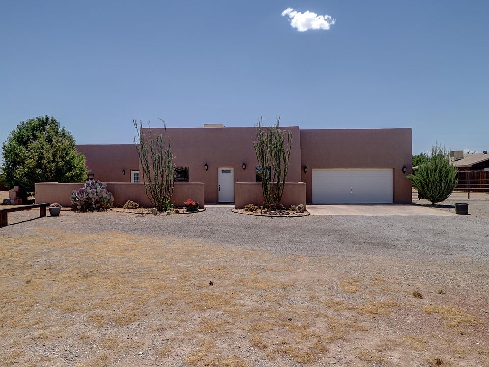 1st image of 5733 Vanegas Dr