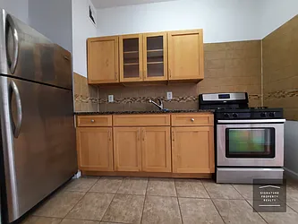 Rented by Signature Property Realty