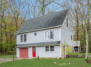 140 Papscoe Rd, Hewitt, NJ 07421