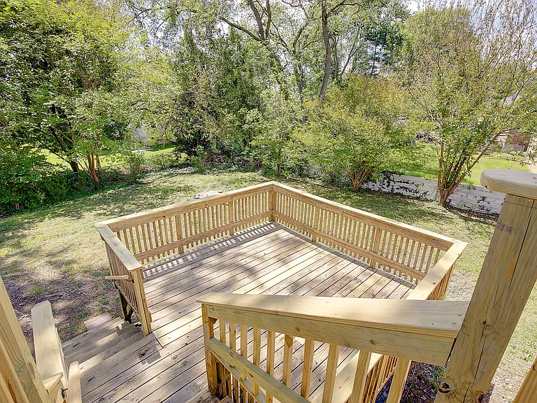 6417 Kaine Dr — Photo 46