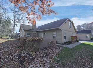 2548 Timberside Dr, Columbus, OH 43235