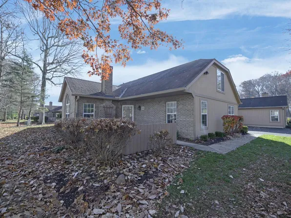 2548 Timberside Dr, Columbus, OH 43235