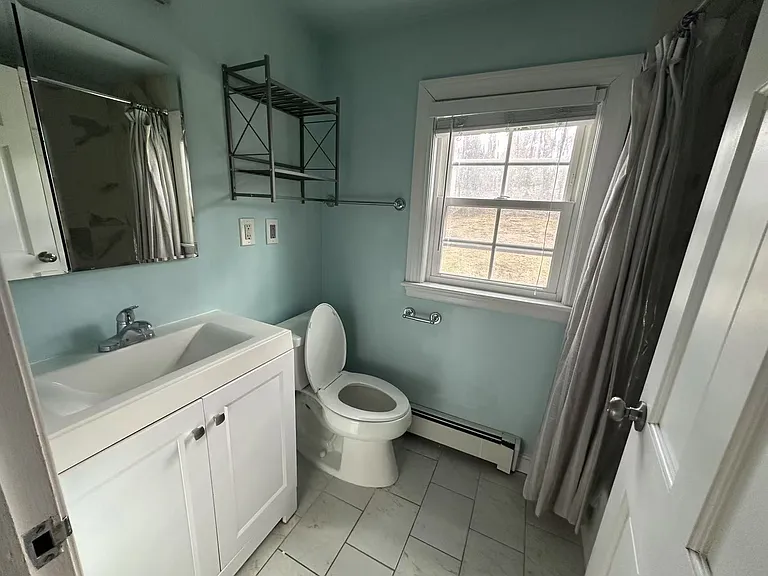 37 Washburn Ave — Photo 18