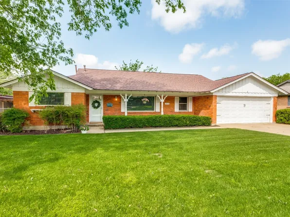 3816 Marys Creek Dr, Benbrook, TX 76116