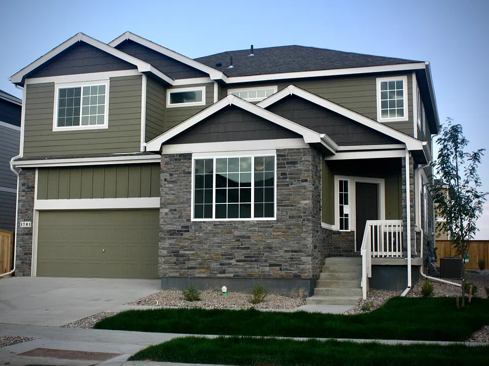 1685 Thrive Dr