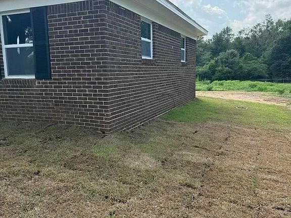 2nd image of 650 Old Quincy Hwy