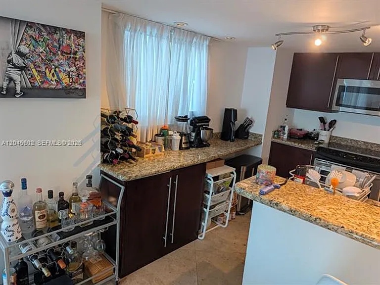 7600 Collins Avenue Cu #712 — Photo 14