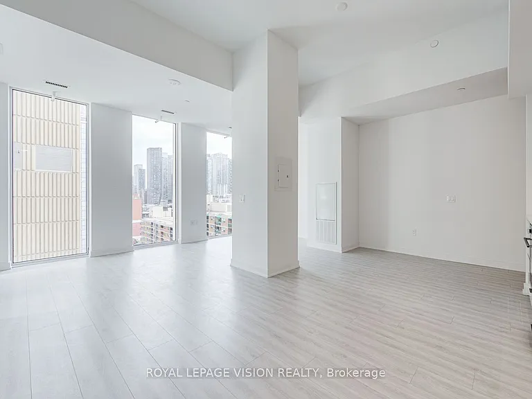 121 Saint Patrick St #1121 — Photo 14