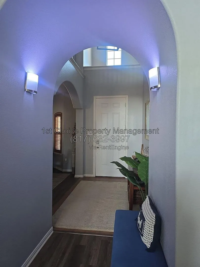 4 bed, 2.0 bath, 3463 sqft, $3,595 — Photo 3