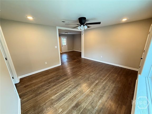 4th image of 2406 Bon Air Drive