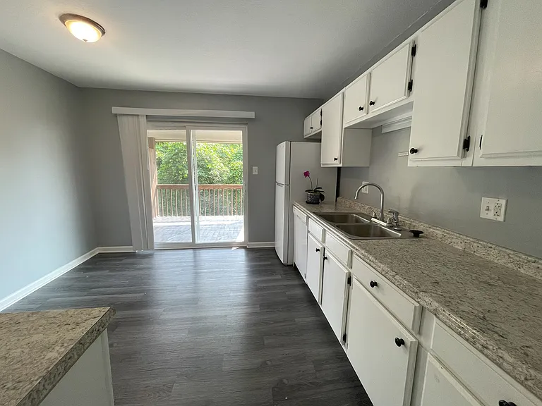 Kitchen - updated pictures to come! New cabinets.
