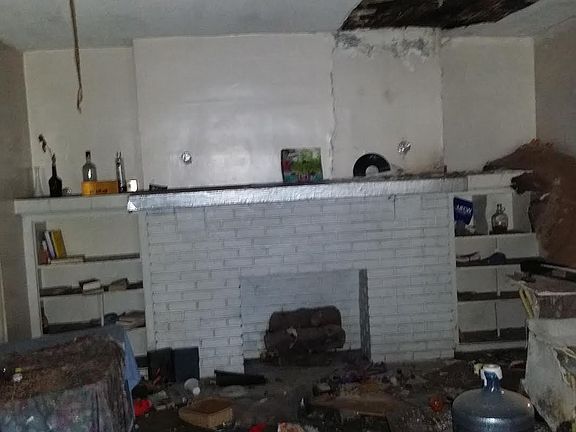 4th image of 1730 W Grand Ave
