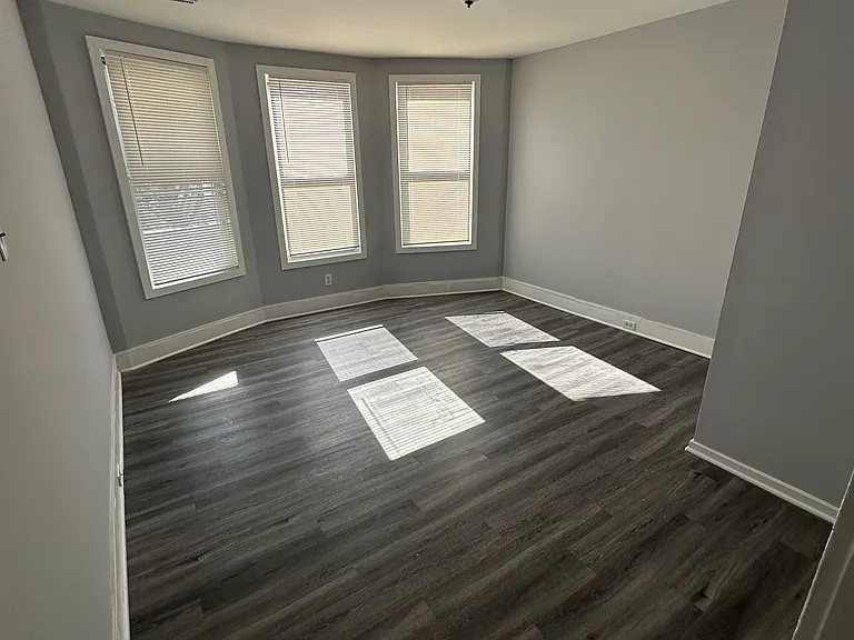 165 Starr St #2A — Photo 20