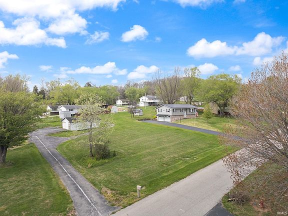 2nd image of 1155 E Smith Cir
