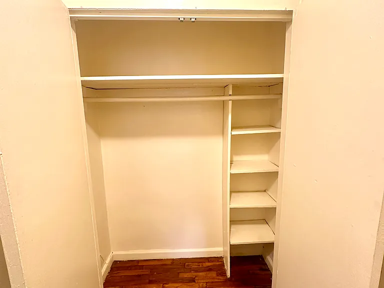 647 Albany Ave #2 — Photo 5