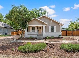 607 N Church St, Pilot Point, TX 76258