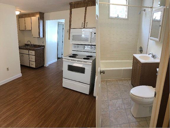 2nd image of 177 Essex St APT 3