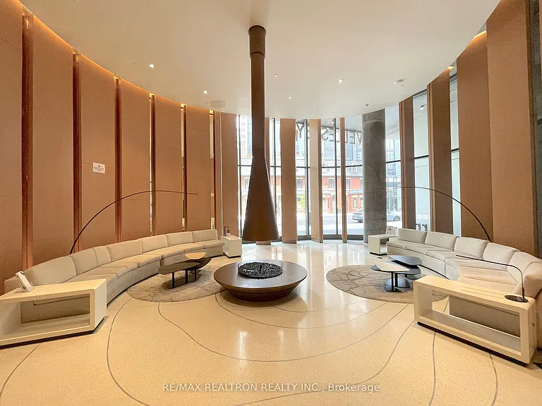 11 Wellesley St W #613 — Photo 4