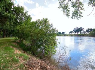 10113 Garden Hwy, Sacramento, CA 95837