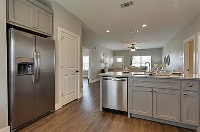 4978 FM 902 — Photo 10