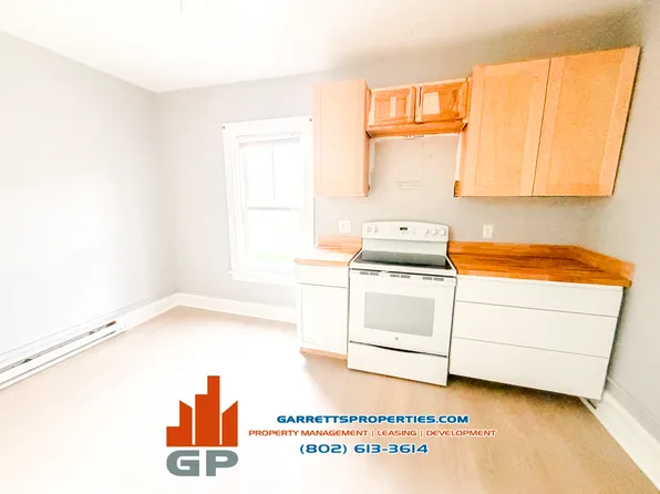 18 Clark Ave #2, Johnson, VT 05656
