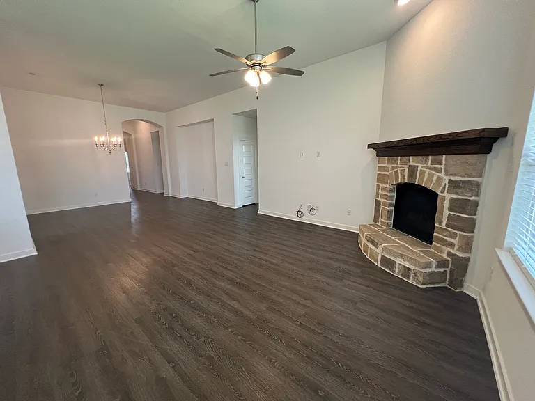 1120 Sheldon Dr — Photo 19