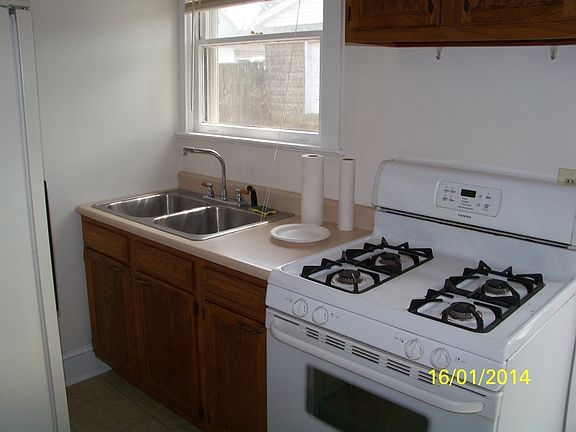 2nd image of 228 Shafer Ave