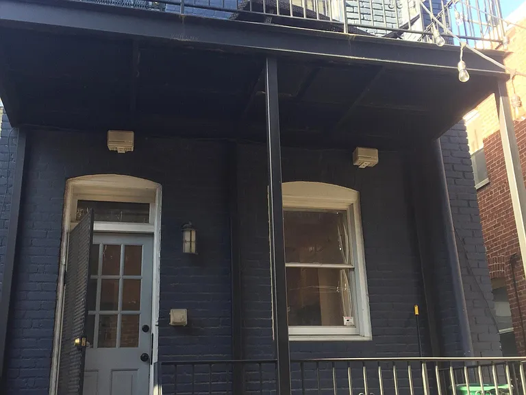 712 11th St SE — Photo 31