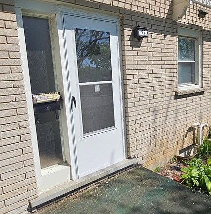 3rd image of 97 Mount Albion Rd