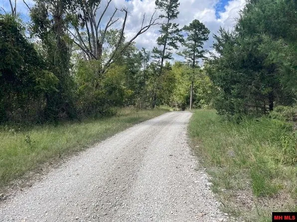 103 Bearfoot Trl, Mountain Home, AR 72653