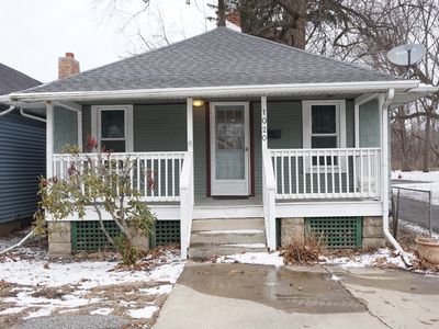 1020 E Cleveland Ave, Hobart, IN, 46342